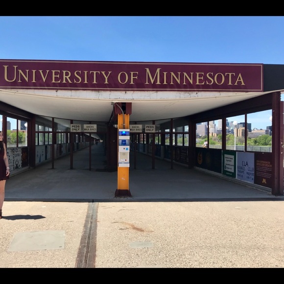 Meet your Posher, Rebekah - Picture 1 of 1